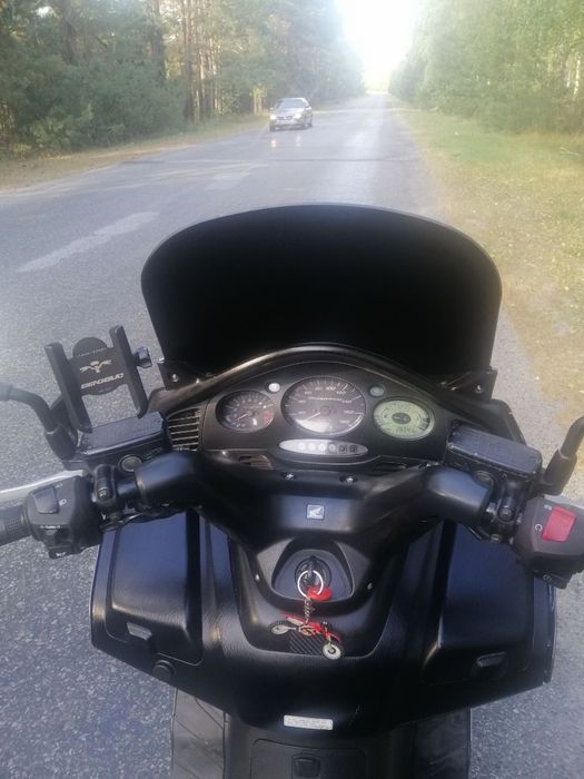 Honda Silver Wing 400, ОБМІН