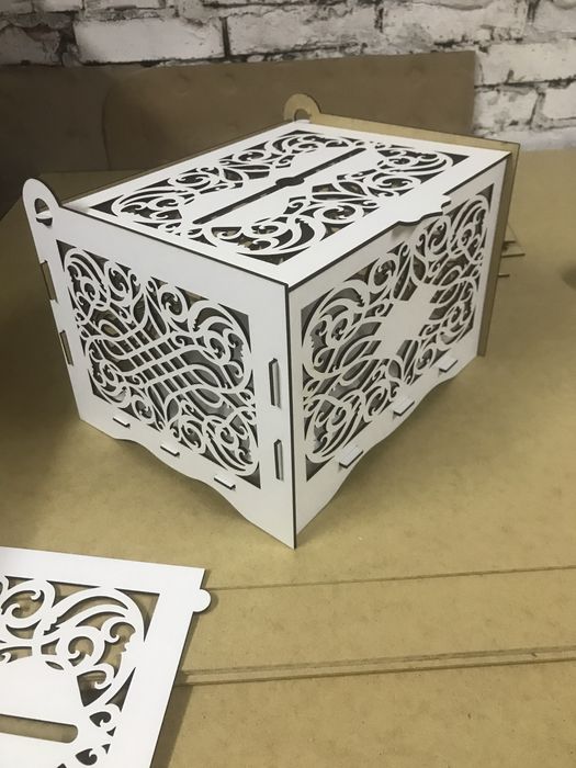 Весільна копілка для грошей і конвертів .