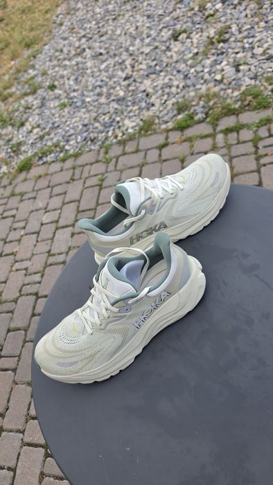 Hoka arahi 8, 45.5-2025р.