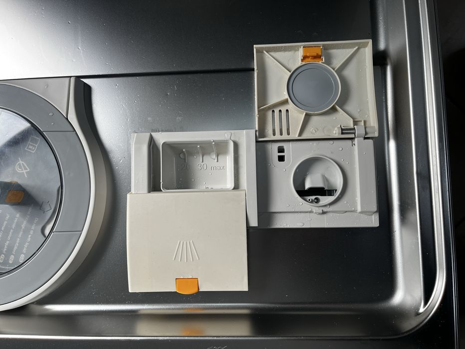 Топова посудомийка Miele g7310