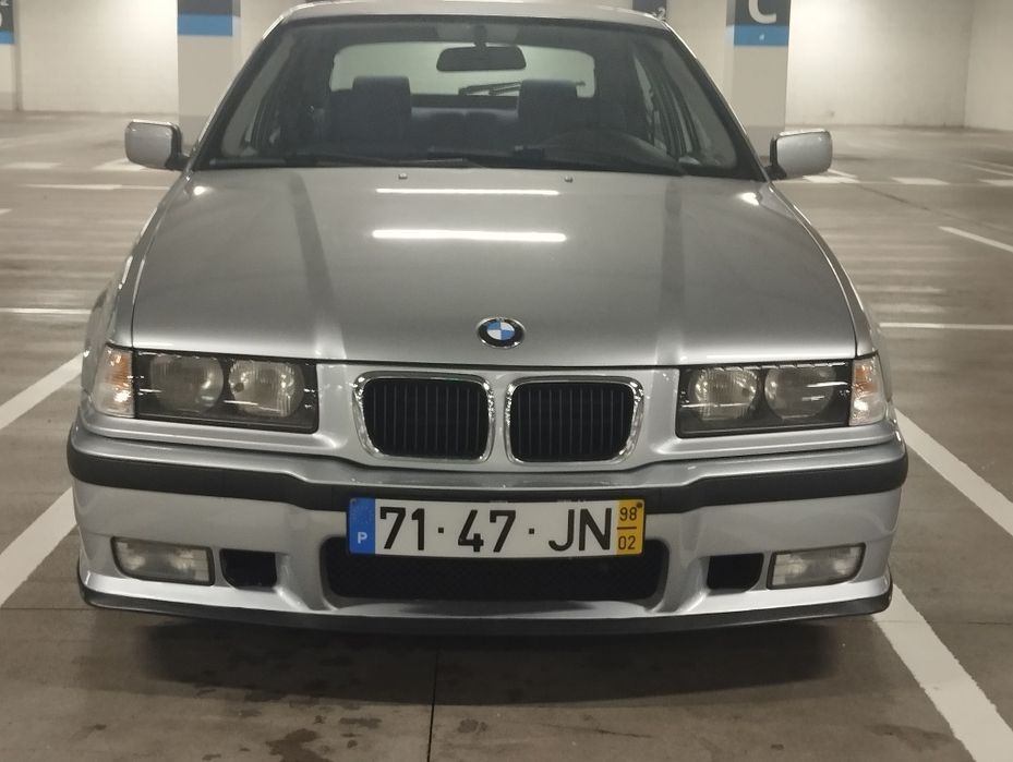 BMW E36 318Ti  MI44 gasolina  Compact