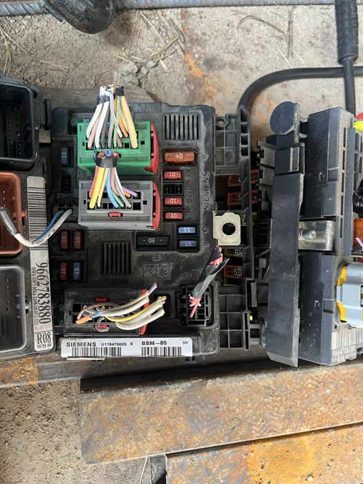 Блок  BSM Пежо Сітроен r01 r02 r03 r04 r05 r06 z01 z04 ab1 ab2 L02 L04