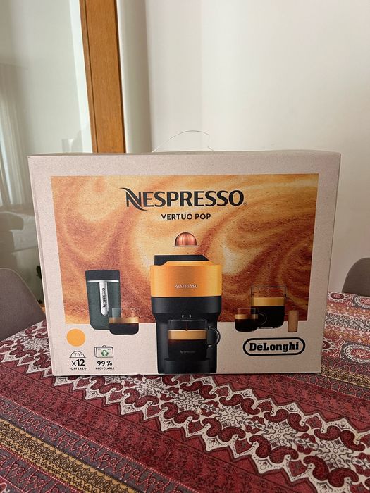 Máquina café nespresso vertuo
