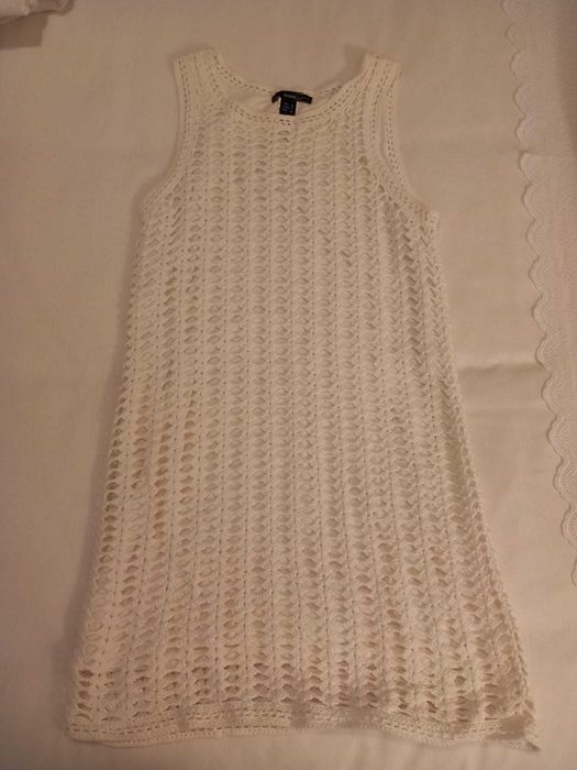 Vestido branco crochet forrado tamanho L - Mango