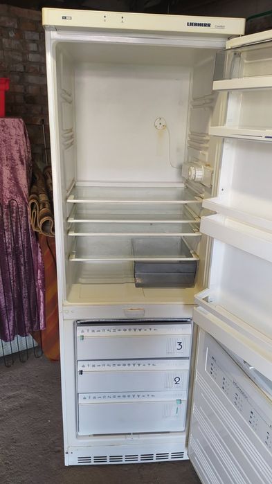 Хододильник веко