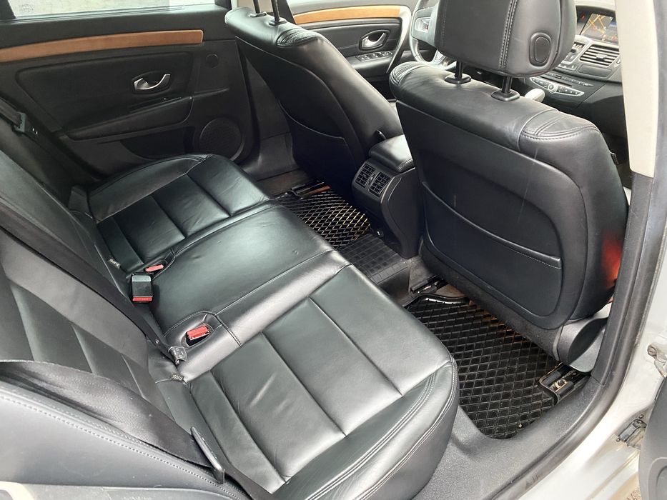 Renualt Laguna 3 2008r. 2.0dci 150km Automat