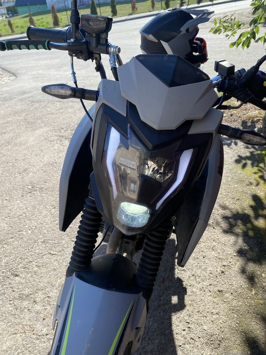 Продається Mystang mt 200-9
