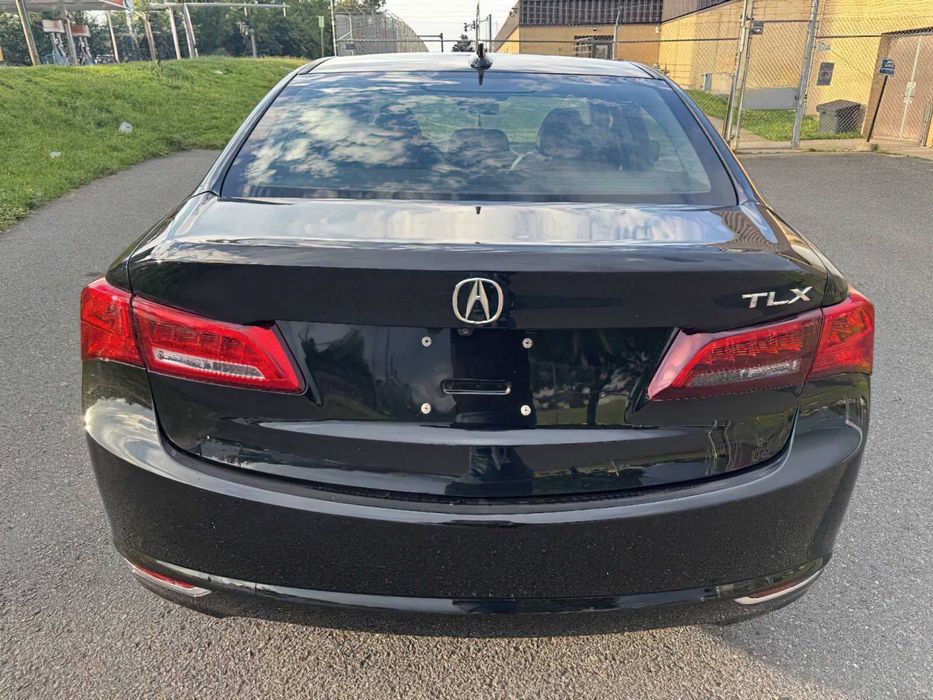 Acura TLX      2020