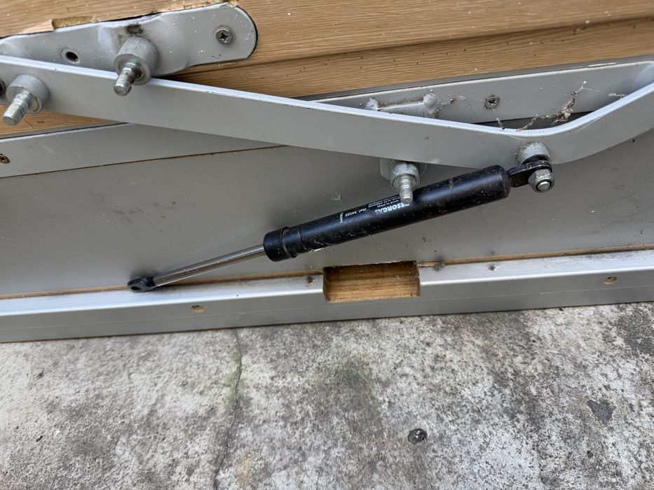 Cama casal 200x160 com colchão marca pikolin