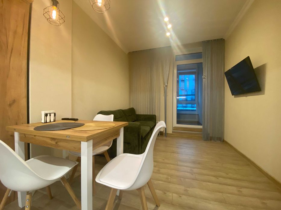 Перша здача! Стильна 1-кімнатна квартира в ЖК Республіка. Рильського 1