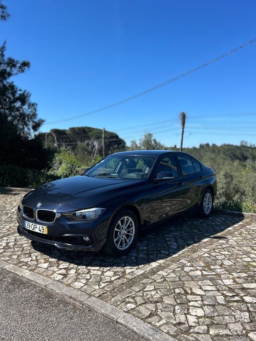 BMW 320i  85.000km