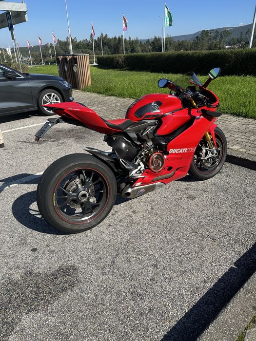 DUCATI 1199 em optimo estado.
