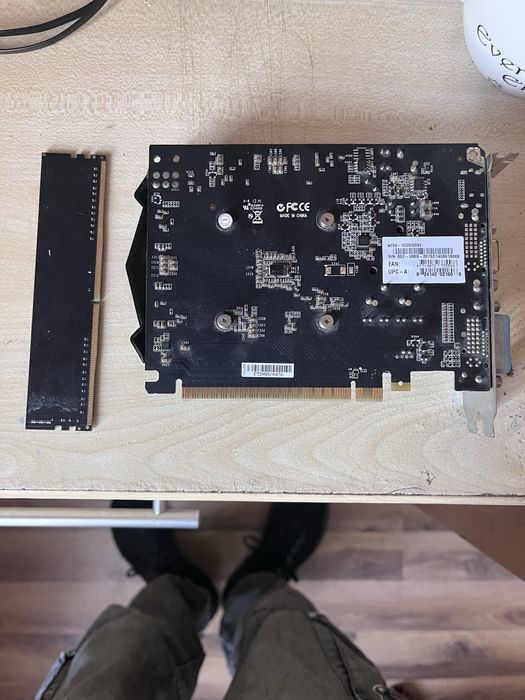 Gtx 750 1gb i ram dd4 g skill aegis