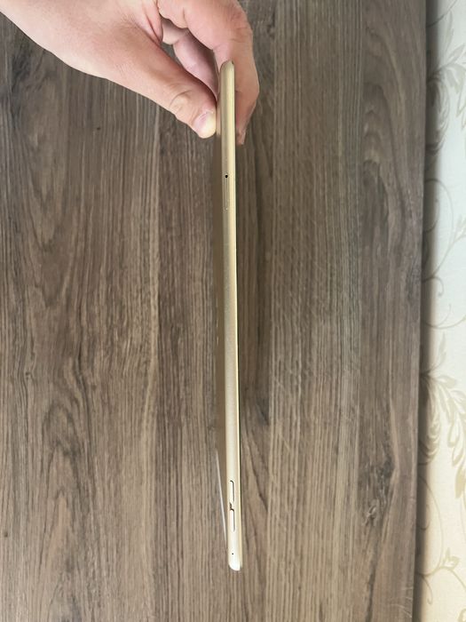iPad air 2 64gb rose gold a1567 wifi