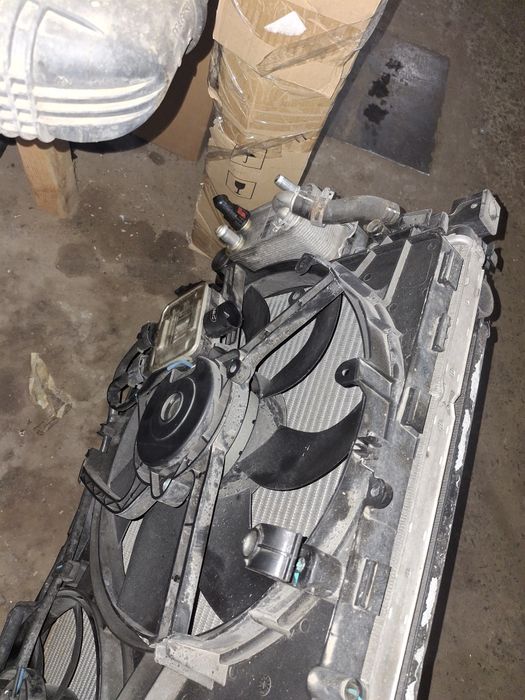 Касета радіаторів Land Rover Freelander 2 2.0 Ecoboost