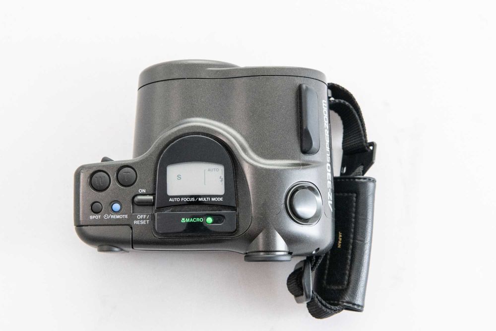 Aparat analogowy na kliszę Olympus AZ-330 SUPERZOOM