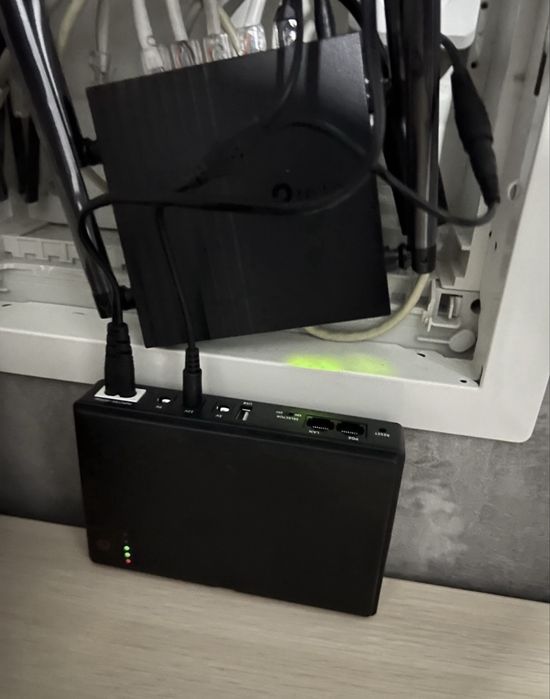ДБЖ Dc ups 12 v з акумуляторами Samsung 14000 mAh / wifi без світла