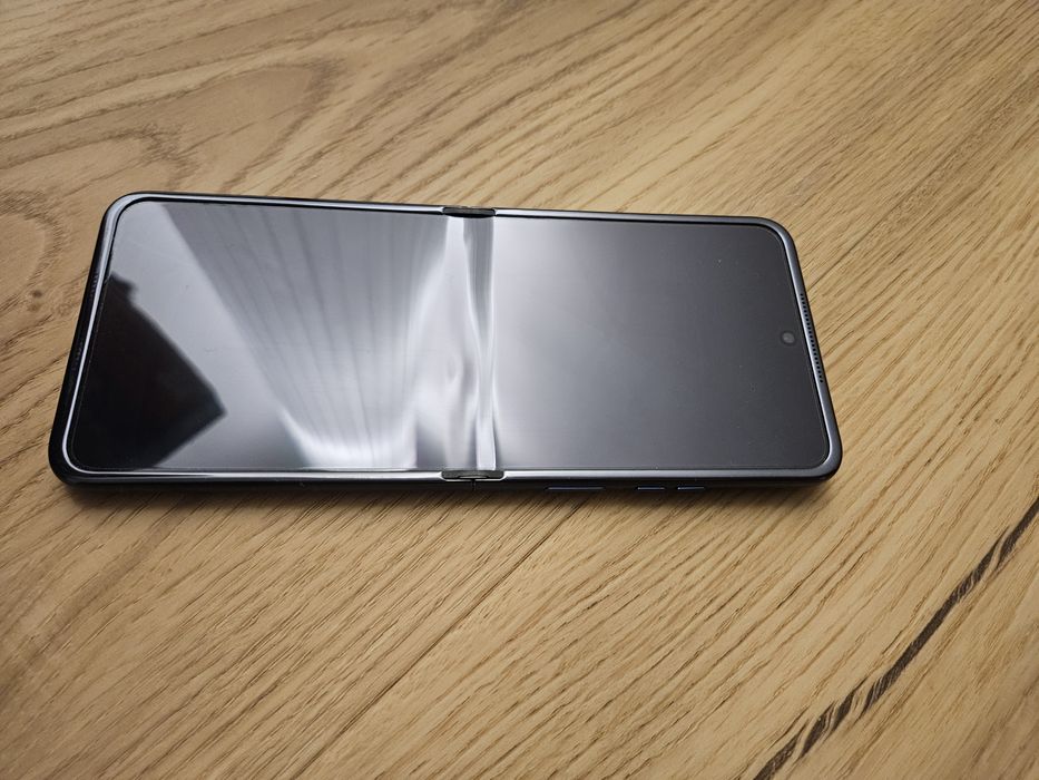 Motorola Razer 60 8GB/256GB