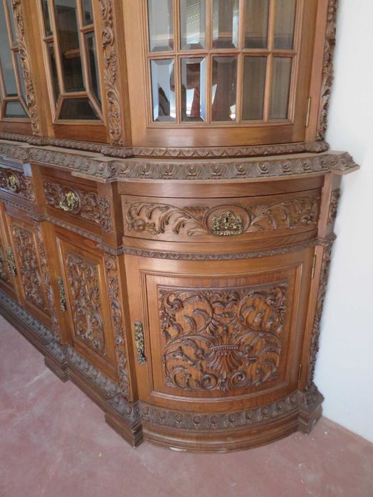 Aparador  e Cadeiras Vintage  Anos 60  Nogueira