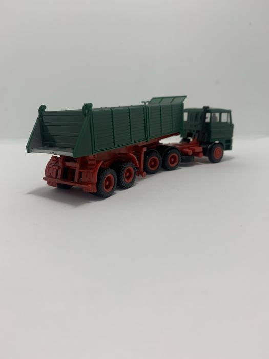DAF 3300 da Herpa escala 1/87