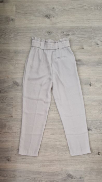Легкі штани чіноси Zara