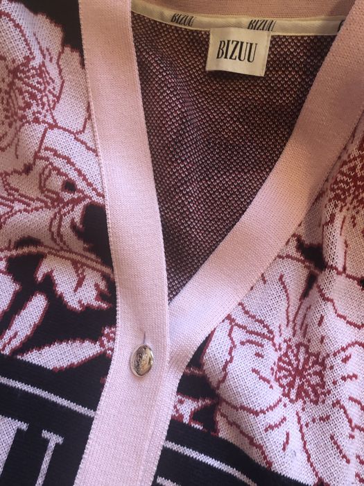Sweter Bizuu Hyles
