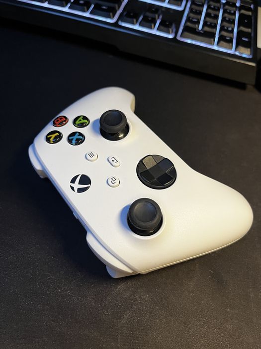 Pad do grania Xbox Series S/X