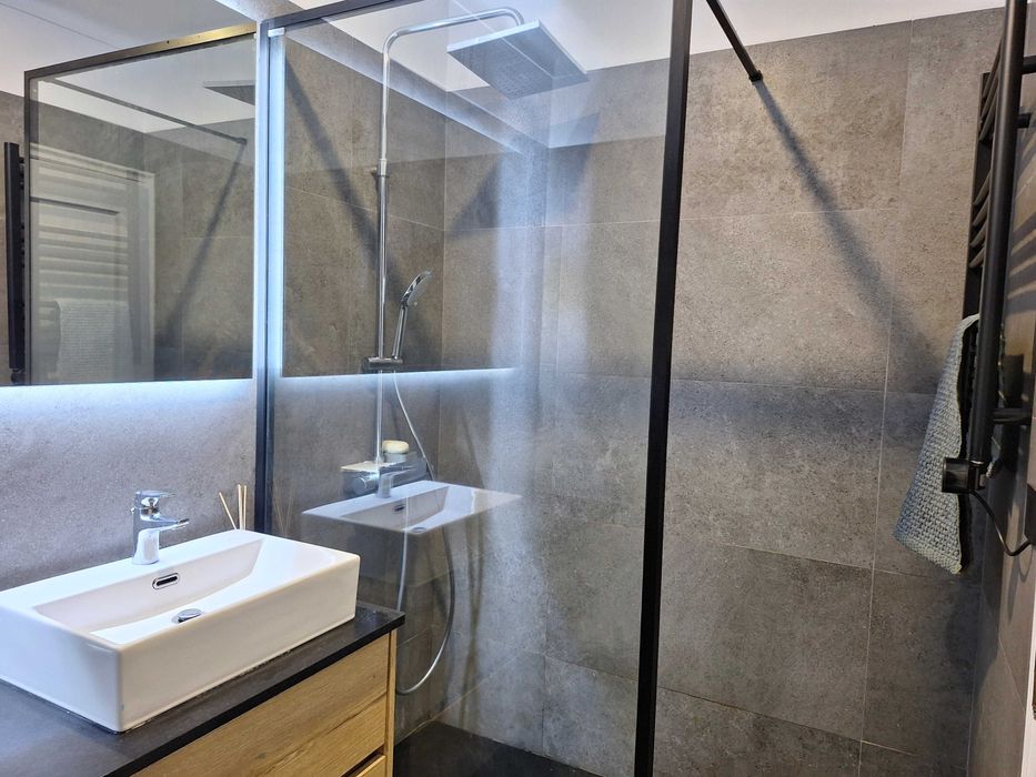 Arrenda-se Apartamento T3, com Box, na Quinta do Património em Sacavém