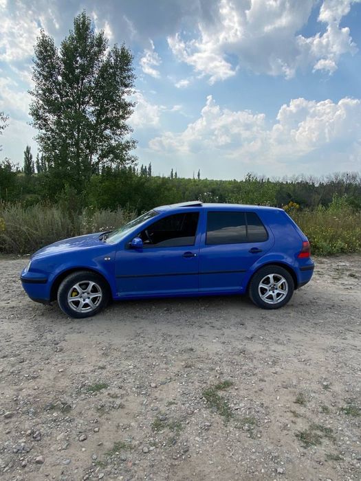 продам Volkswagen Golf 4