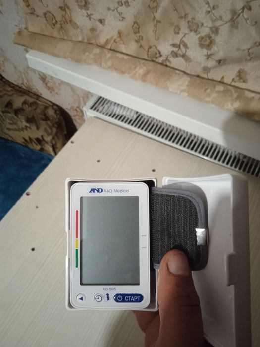 Продам прибор для замиру давления