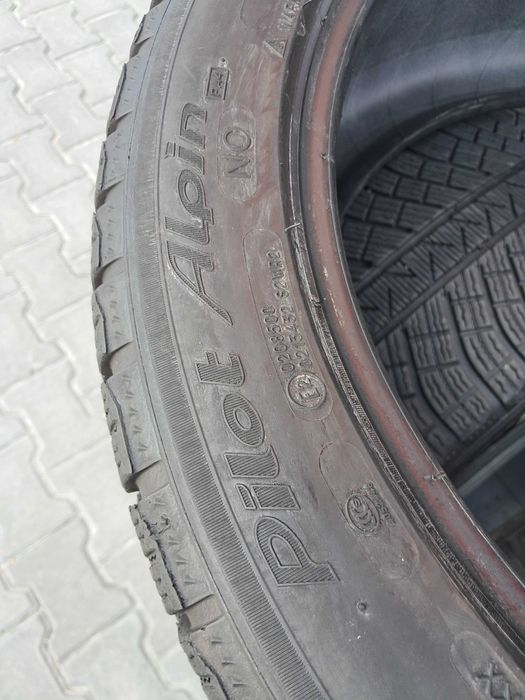 Резина зима 80% протектор Michelin 275/40 315/35 R20 Pilot Alpin PA4 NO