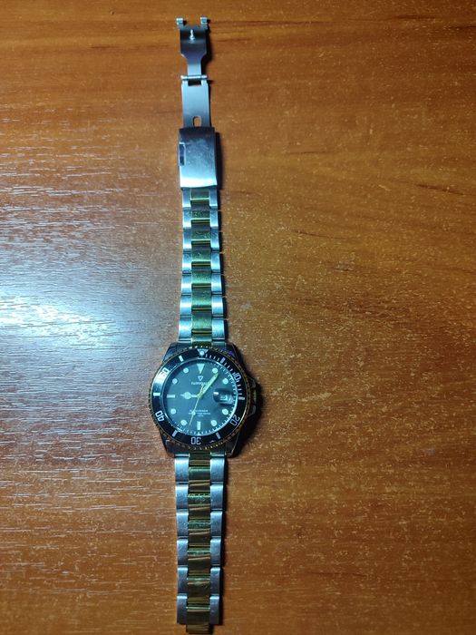 Наручний годинник Fairwhale Submarine.