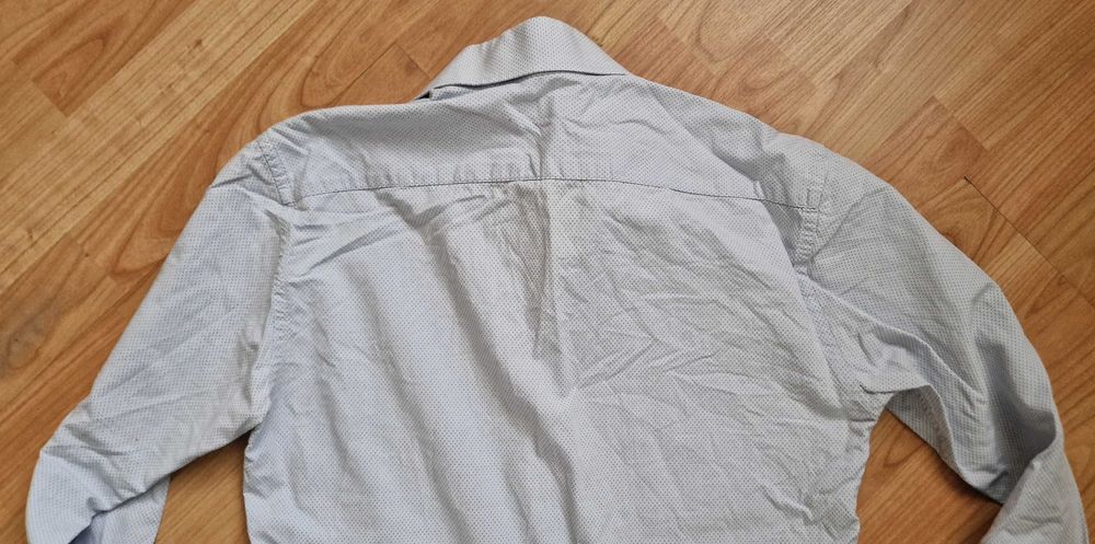 Niebieska elegancka męska koszula Vistula groszki 40