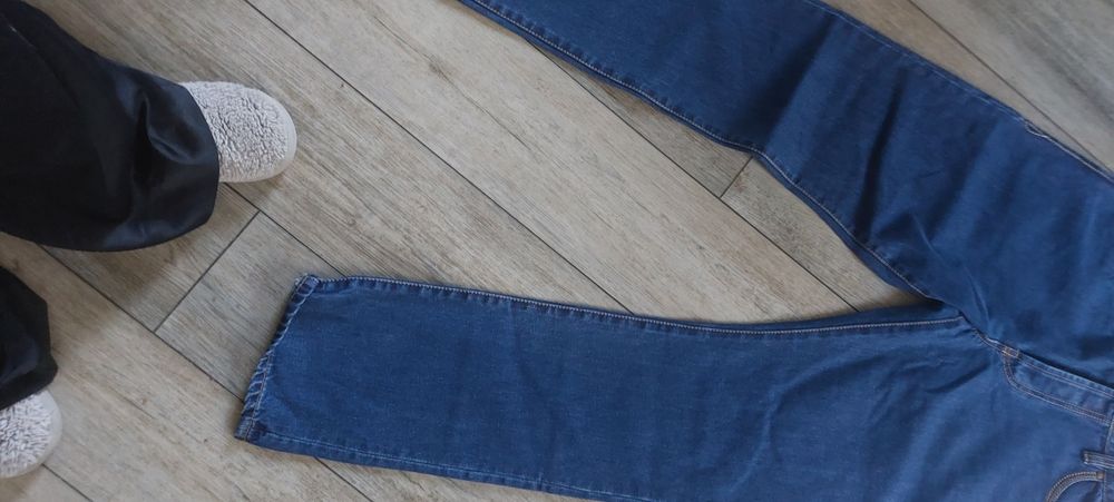 Spodnie jeans męskie nowe z metką