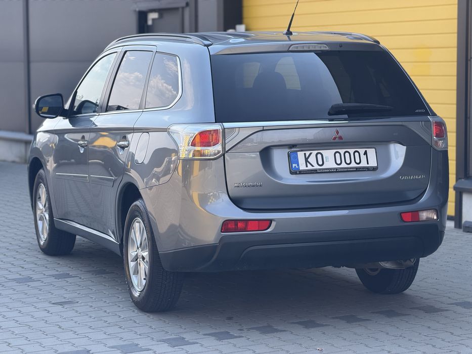 Mitsubishi Outlander*7 osób*Automat 4WD*Bezwypadek