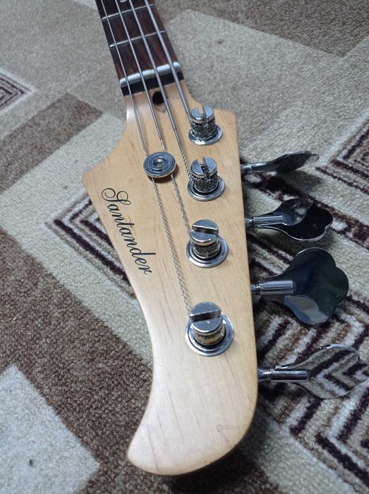 Басс гитара Fantander