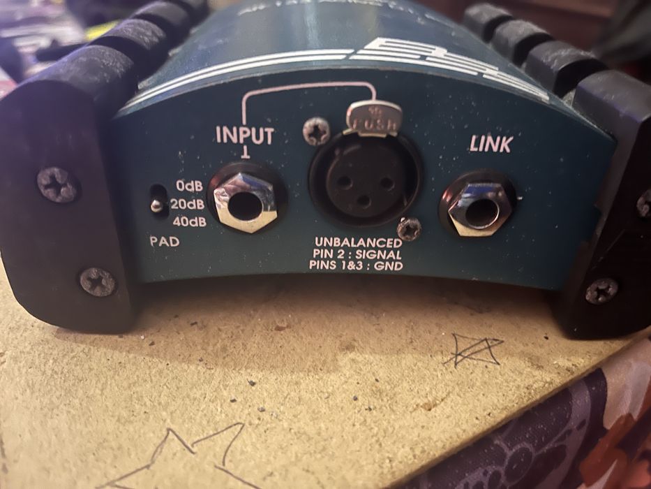 BSS AR-133 Active D.I. Box - Ativa