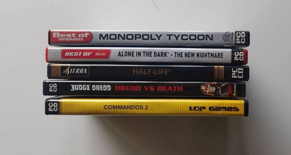 Conjunto de jogos antigos para PC