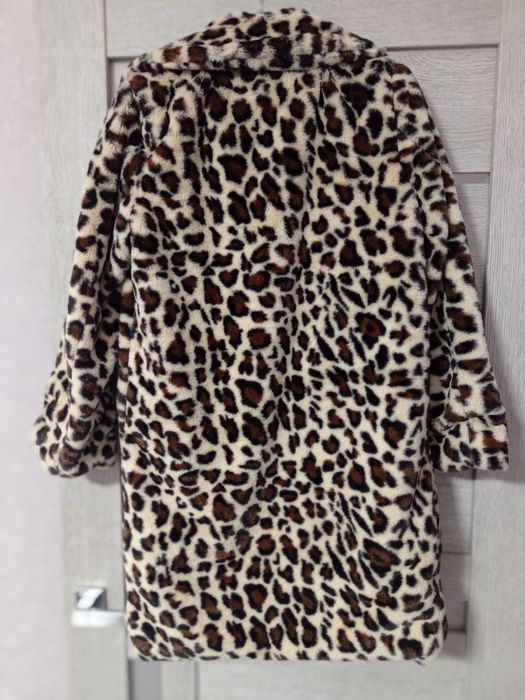 Шуба жіноча/ полушубок зі штучного хутра леопардова