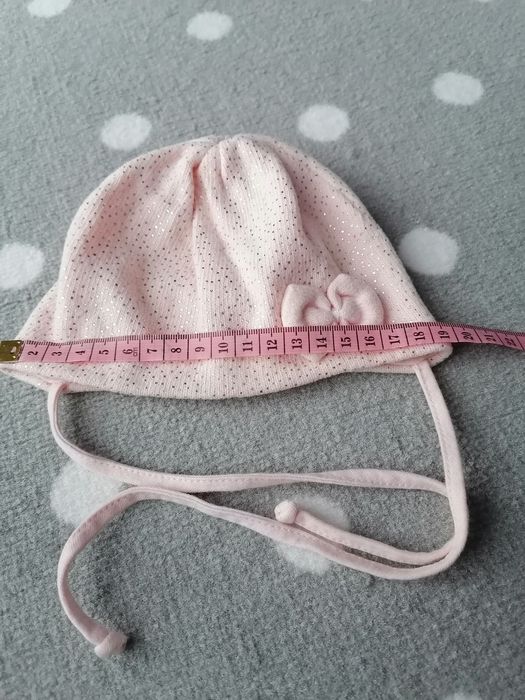Zestaw czapeczek 3-6m