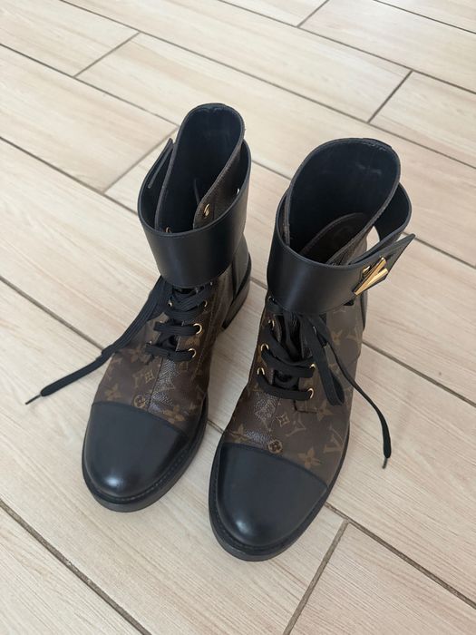 Чоботи Louis Vuitton