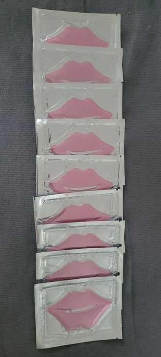 Zestaw 3szt nawilżających maseczek do ust z kwasem hialuronowym