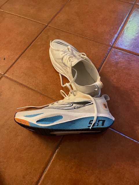 Sapatilhas - Running426430818440325121