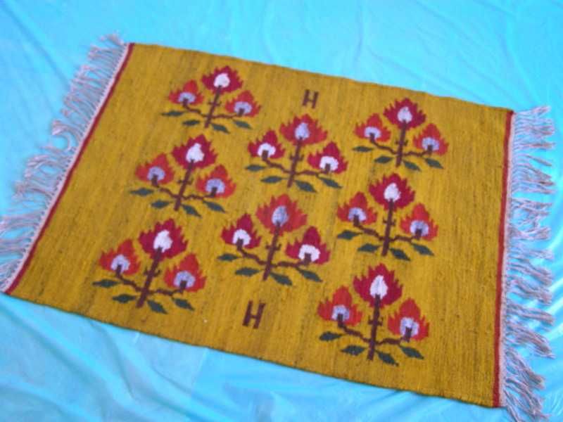 Kilim PRL - " Róże góralskie " ,proj.Maria Bujakowa + metka