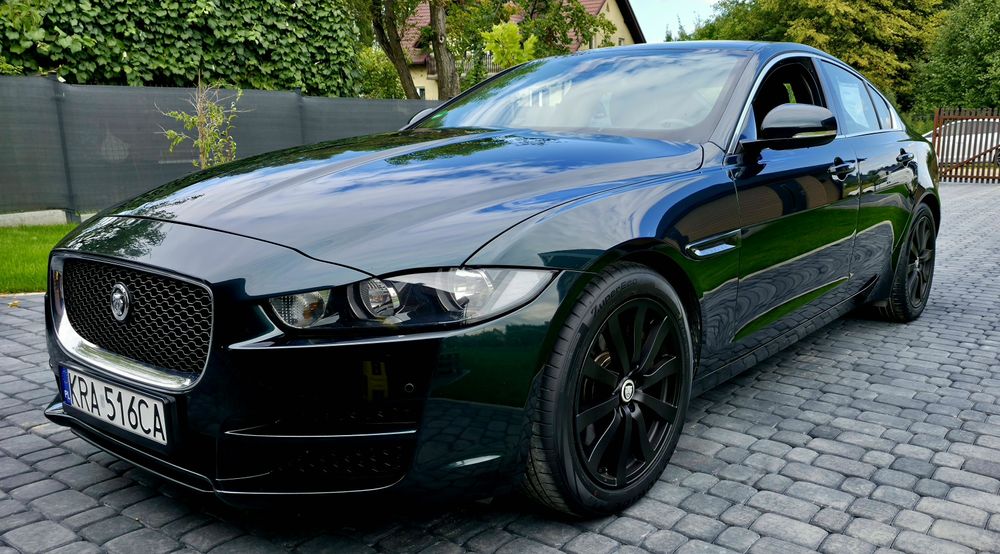 Jaguar XE Prestige 2 0T