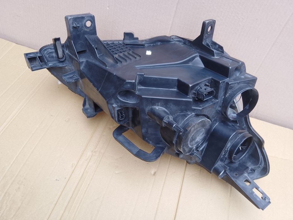 Lampa lewa citroen Berlingo 2 II 3 III Europa