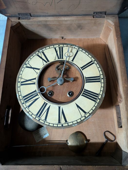 Relógio antigo de 1952 vendo ou troco por relógio de puls