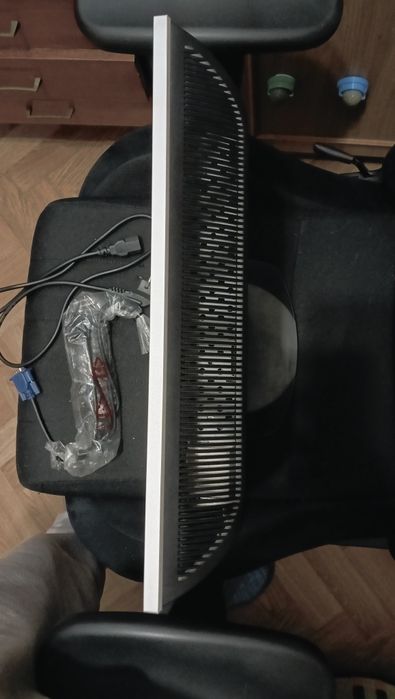 Монитор LG flatron 17 дюймой