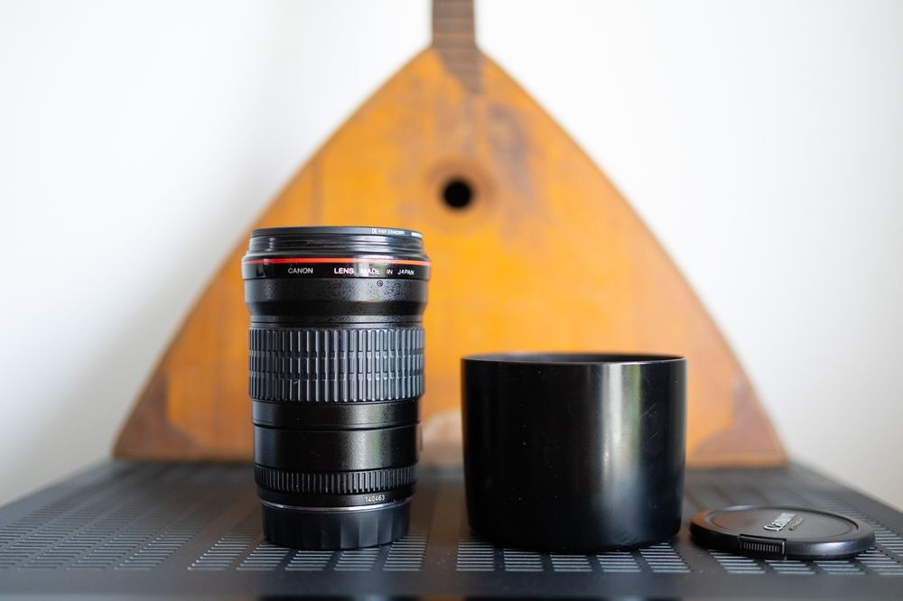 Canon EF 135 f2 plus filtr UV. Sample.