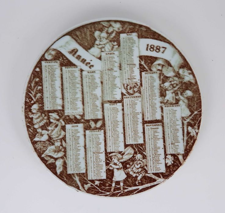3 pratos calendários Séc. XIX - G.D. Paris - 16.5 cm